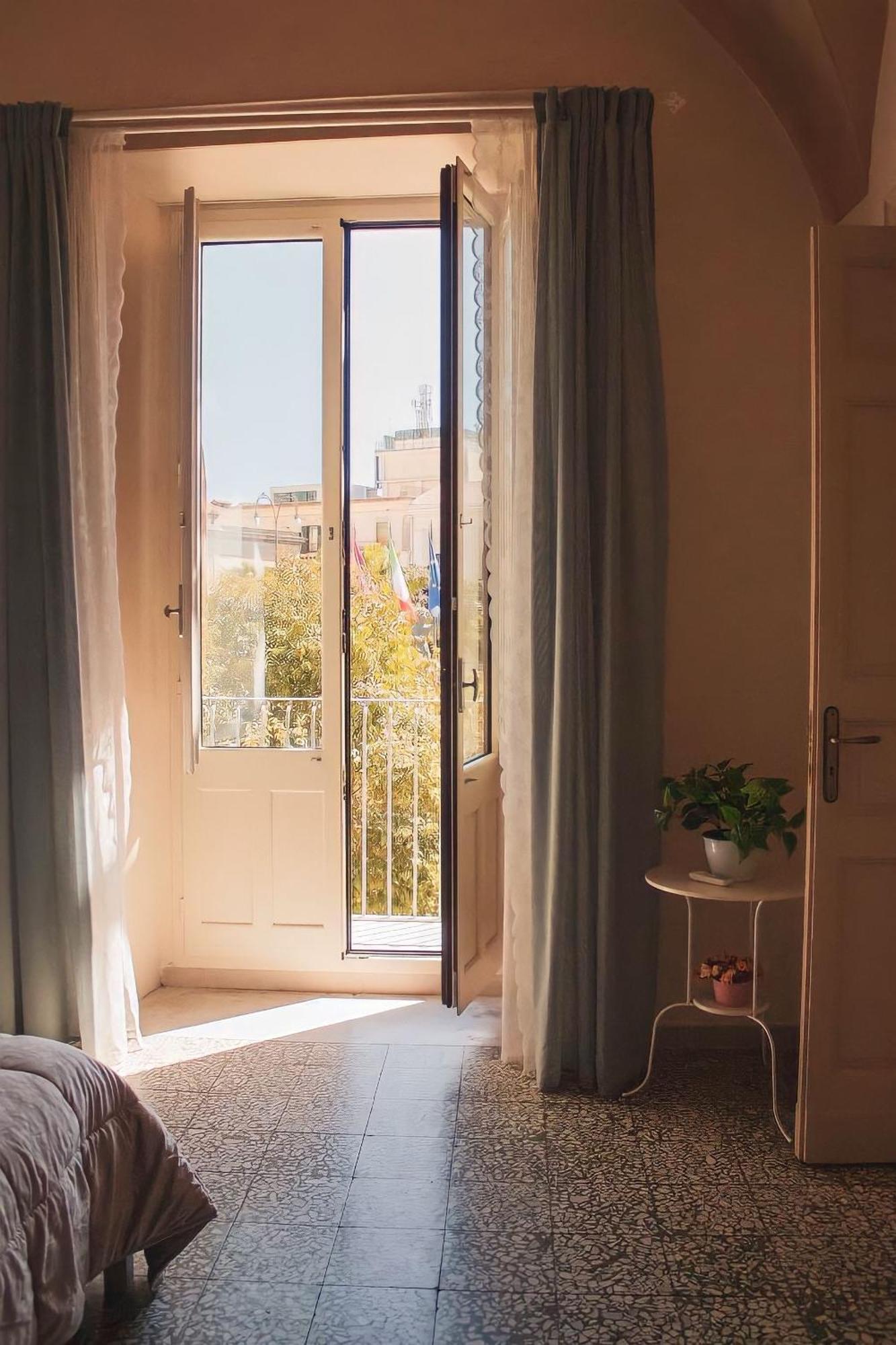 Апартаменты Casa Antonella Ачиреале Экстерьер фото