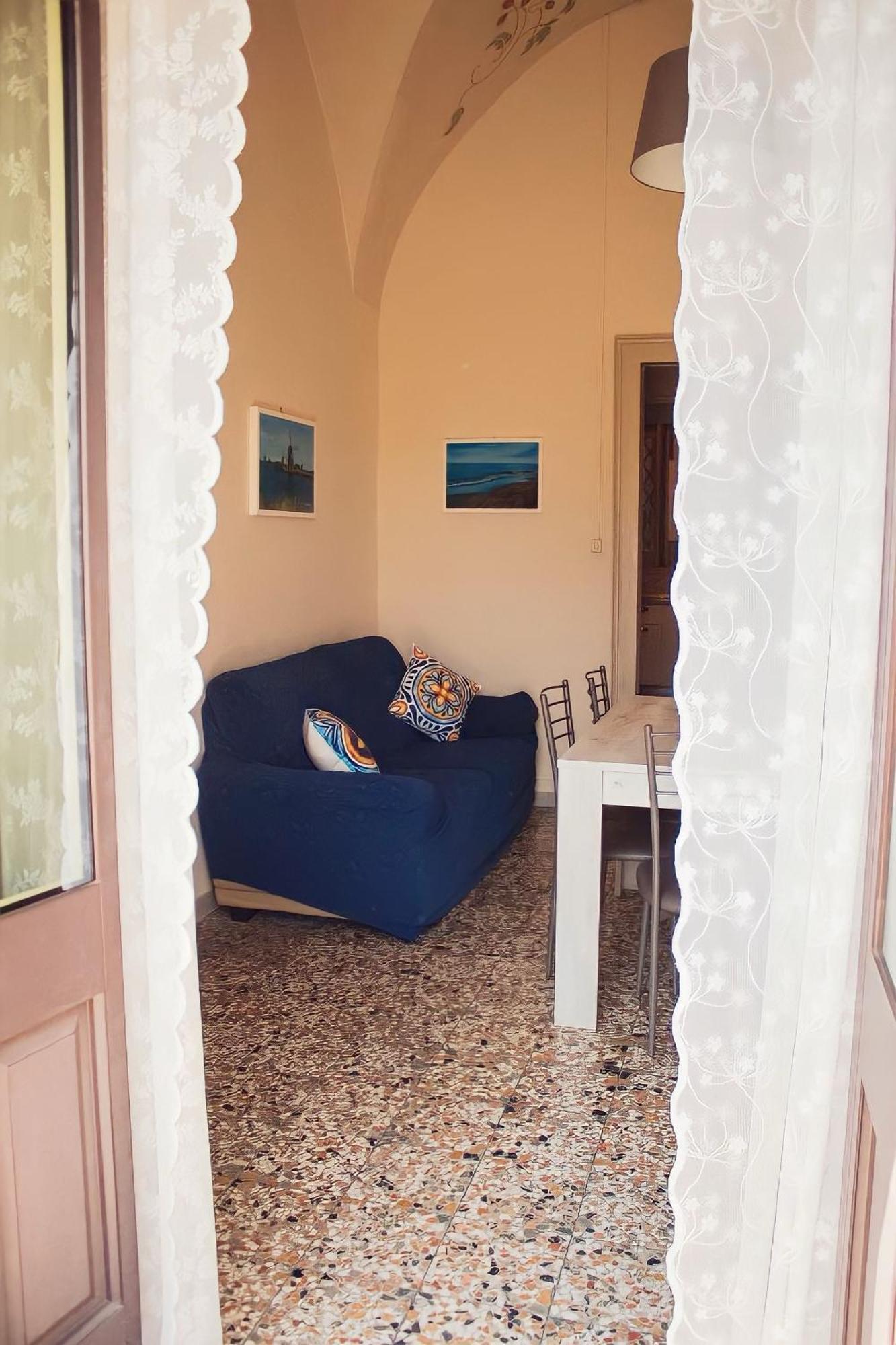Апартаменты Casa Antonella Ачиреале Экстерьер фото